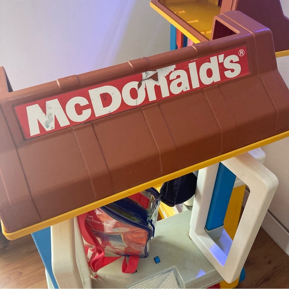 RARE Vintage McDonald’s Drive thru kids Playset Fisherprice Fun with Food - Picture 8 of 16